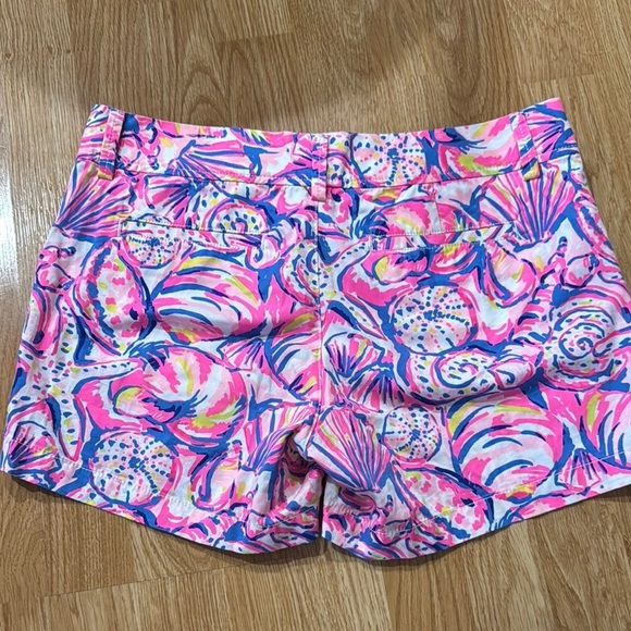 Lily Pulitzer multi shell of a time print Callahan Shorts - Picture 8 of 8